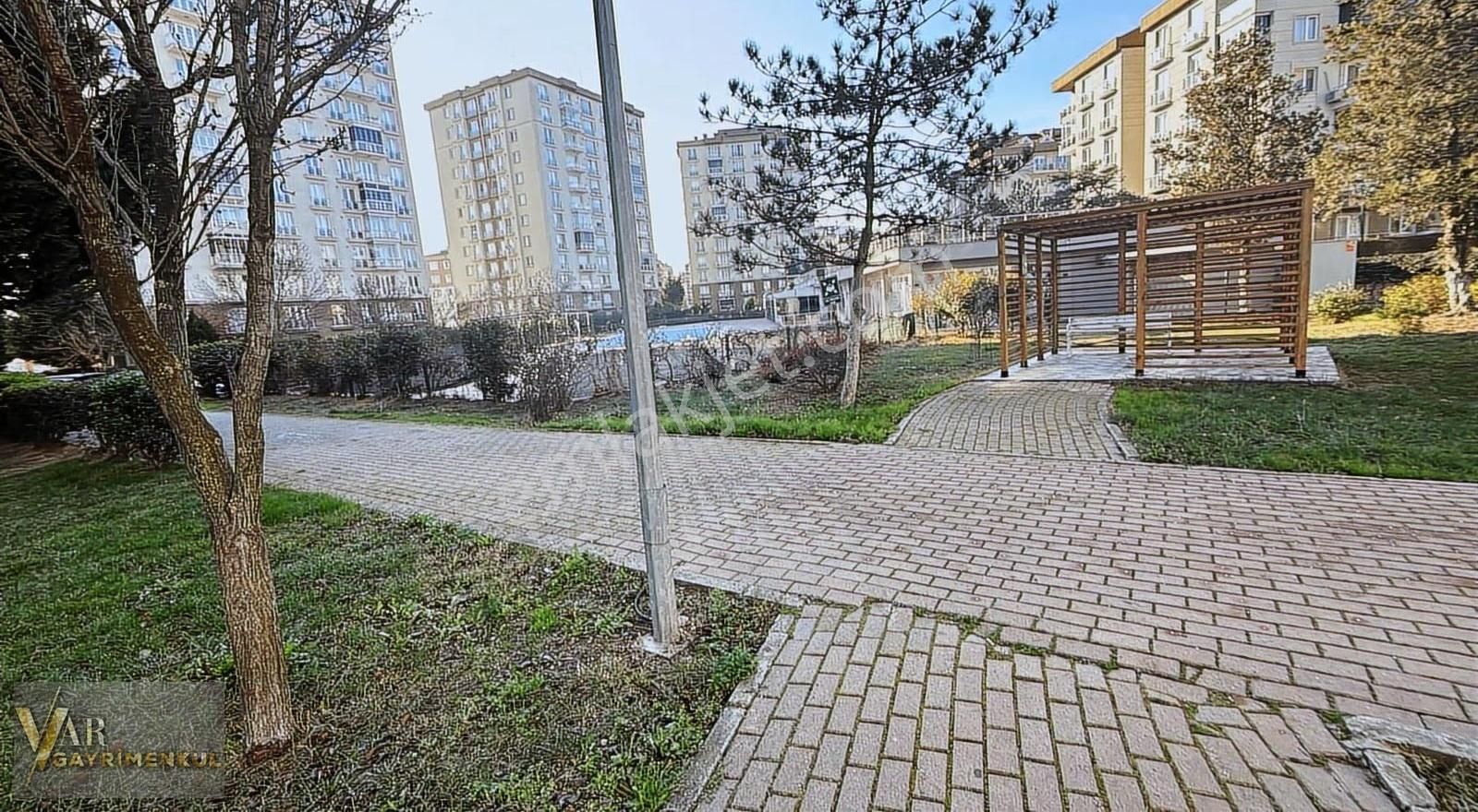 Çerkezköy Narin Park Sitesin'de 1+1 Geniş Ara Kat Daire - Görsel 21