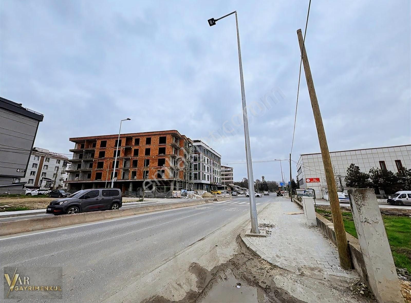 Çerkezköy Fatih Mah. Hastane Bölgesi Giriş Kat 2+1 Kupon Daire - Görsel 3