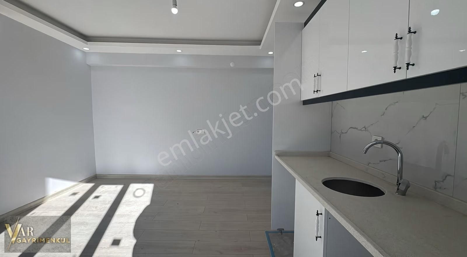 Çerkezköy Köşem Mevkiin'de 45m2 1+1 Geniş Ferah Daire - Görsel 5