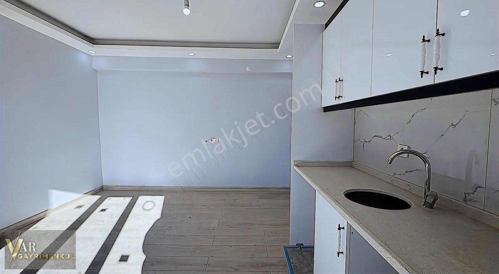 Çerkezköy Köşem Mevkiin'de 45m2 1+1 Geniş Ferah Daire - Görsel 4