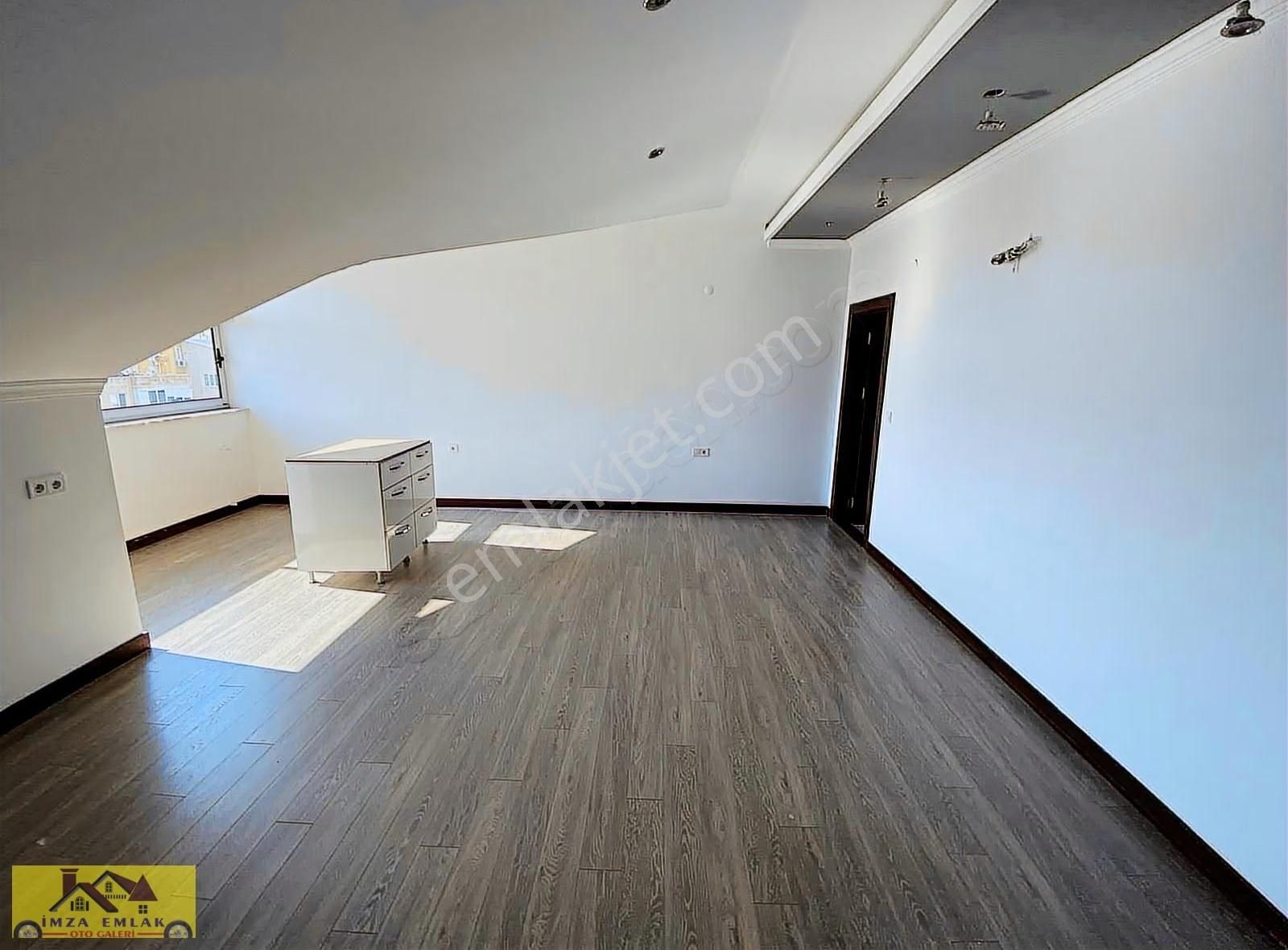 Alanya Merkezde 5 Oda 1 Salon Asansörlü., Kapalı Otoparklı - Görsel 27