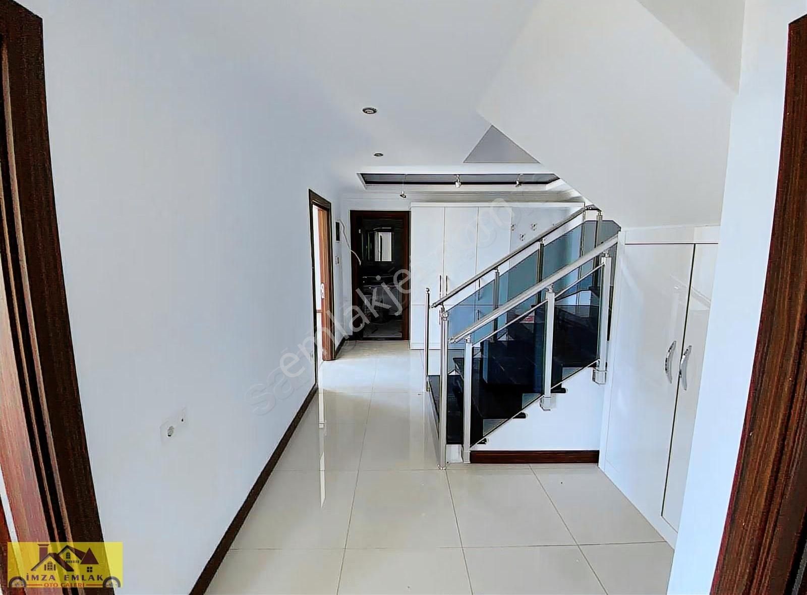 Alanya Merkezde 5 Oda 1 Salon Asansörlü., Kapalı Otoparklı - Görsel 16