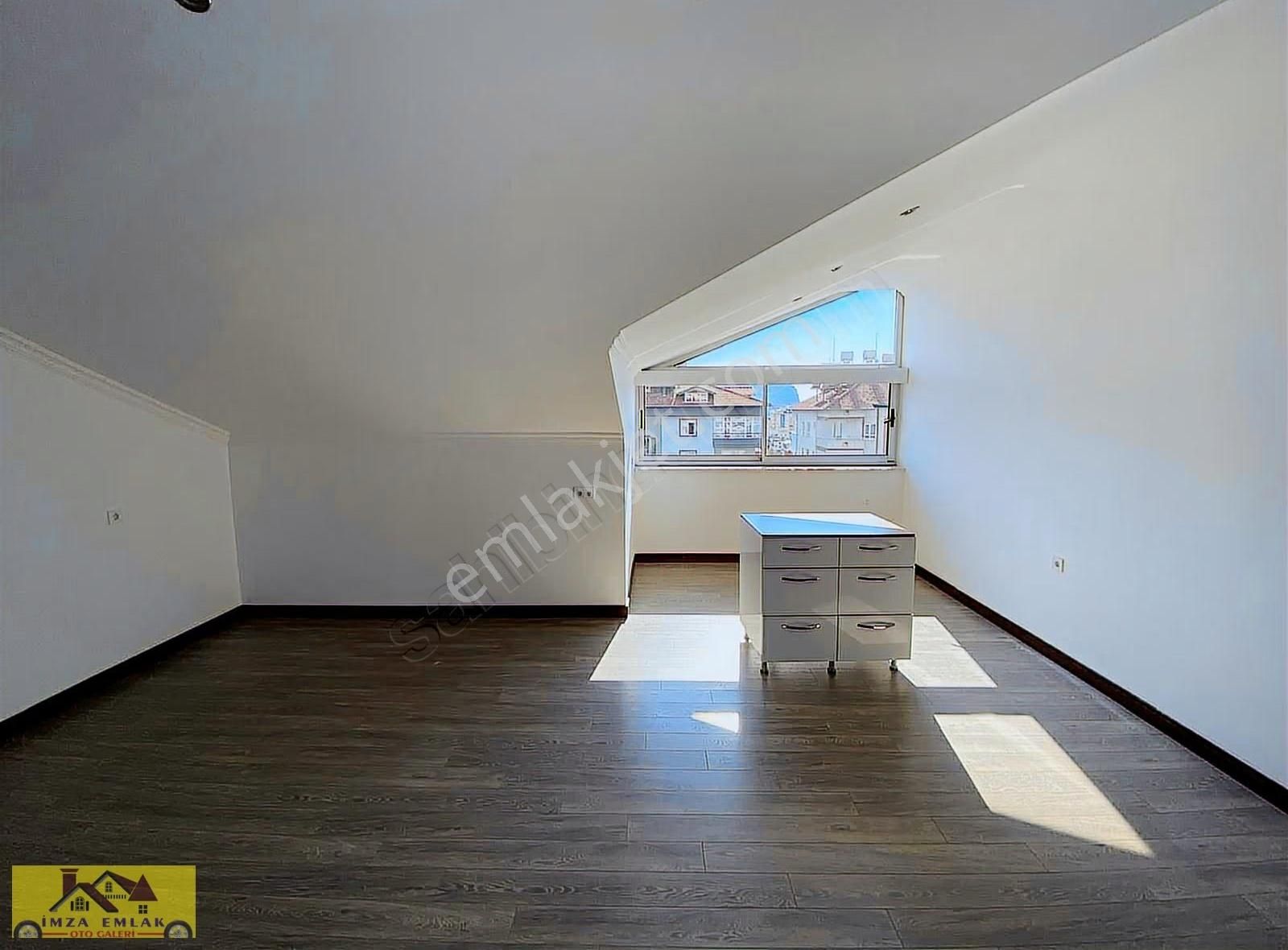 Alanya Merkezde 5 Oda 1 Salon Asansörlü., Kapalı Otoparklı - Görsel 20