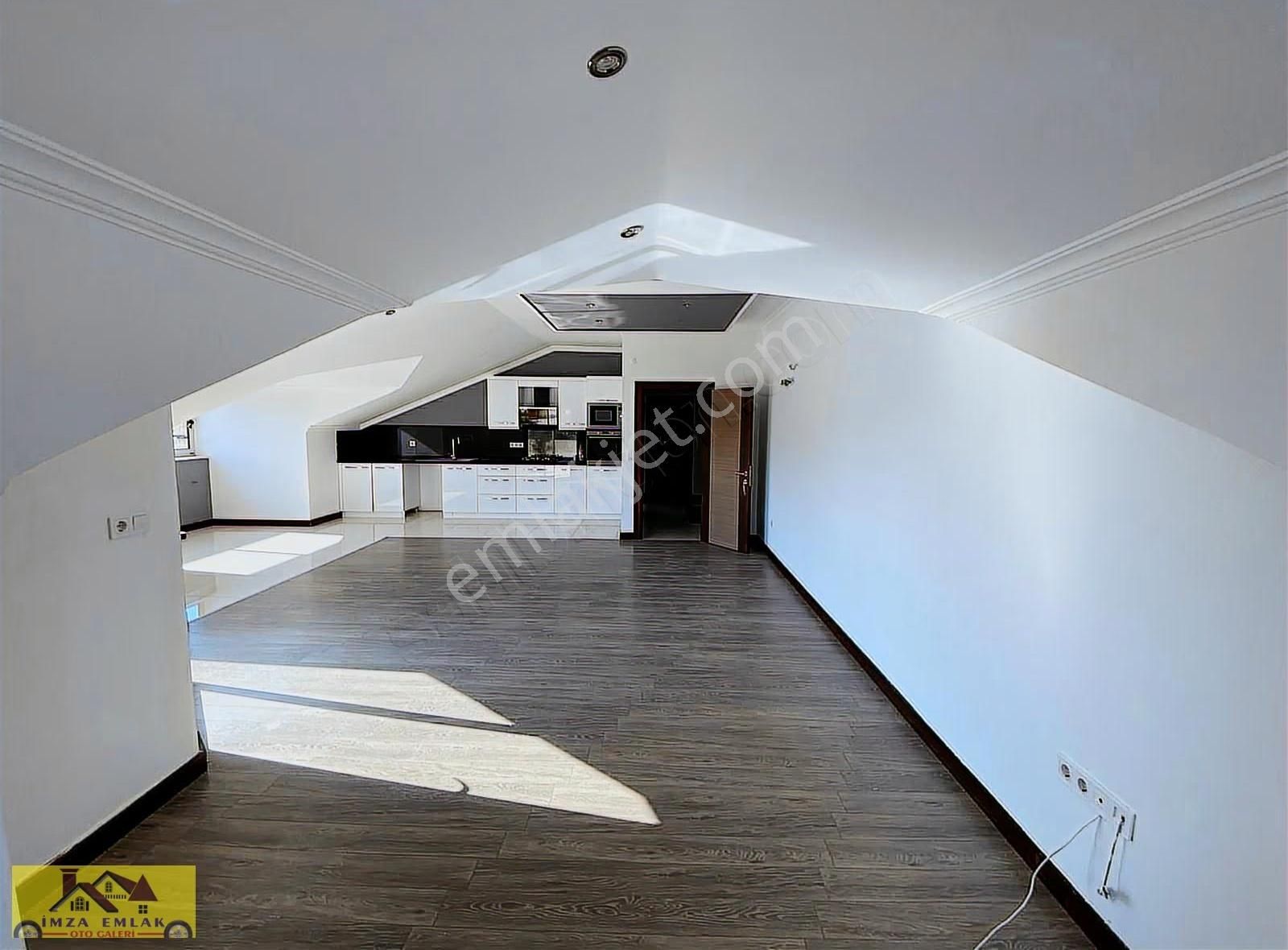 Alanya Merkezde 5 Oda 1 Salon Asansörlü., Kapalı Otoparklı - Görsel 25