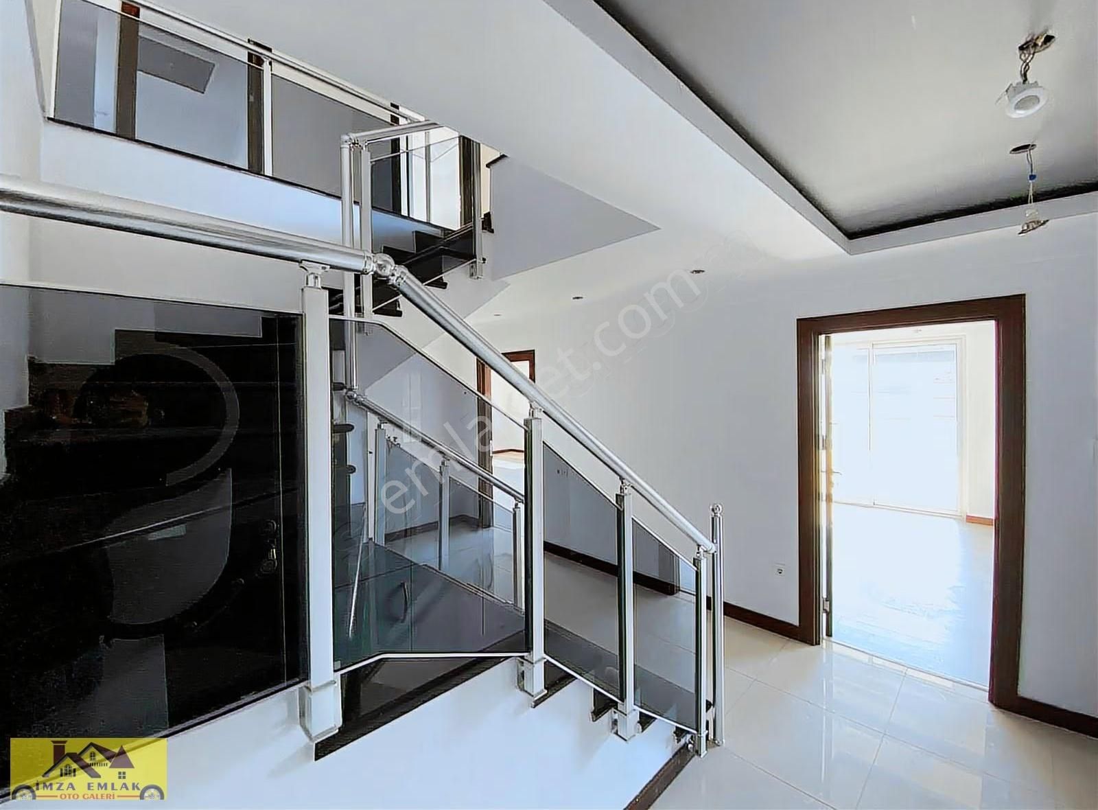 Alanya Merkezde 5 Oda 1 Salon Asansörlü., Kapalı Otoparklı - Görsel 10