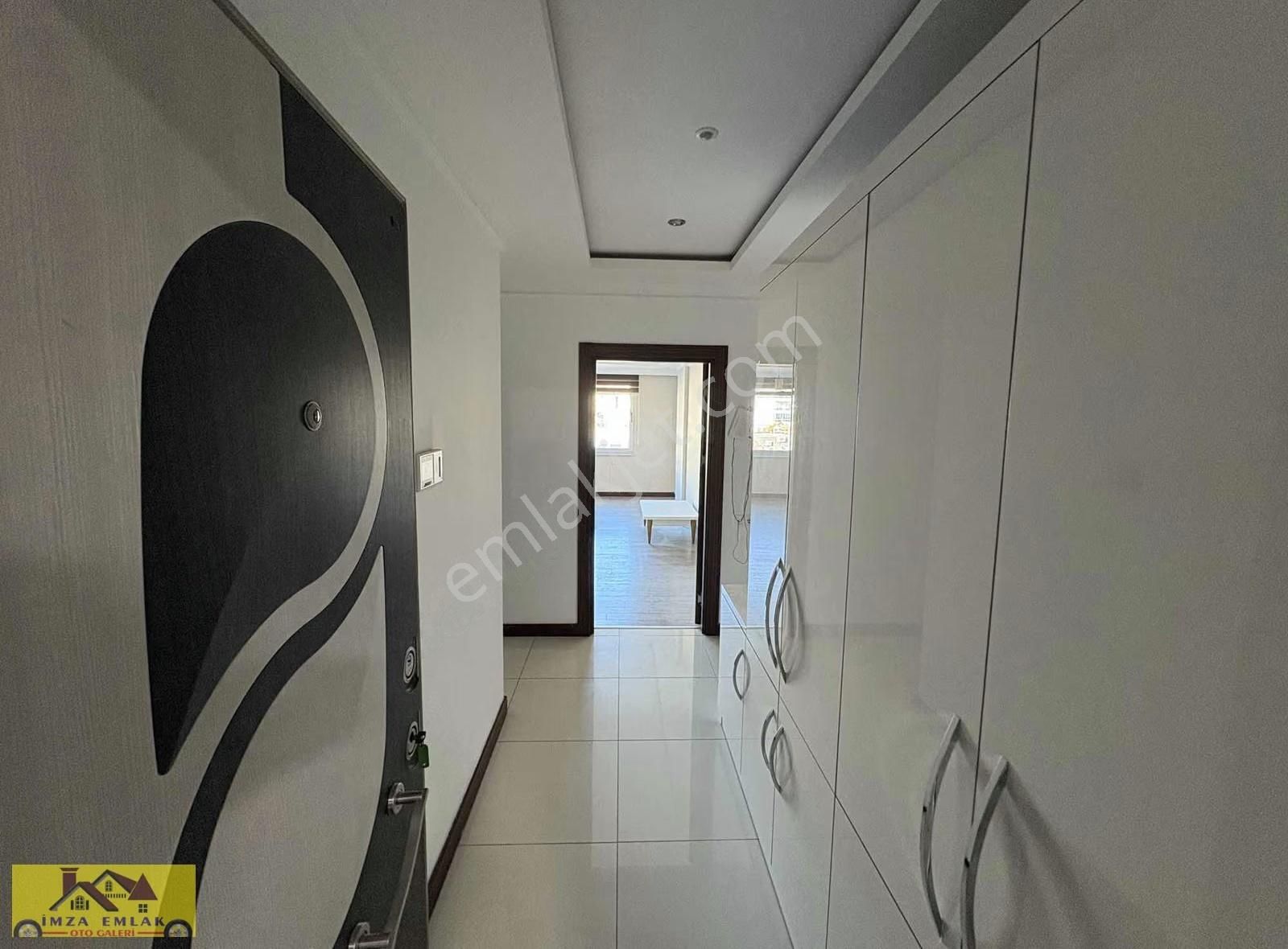 Alanya Merkezde Asansörlü, Kapalı Otoparklı Kiralık Daire - Görsel 14