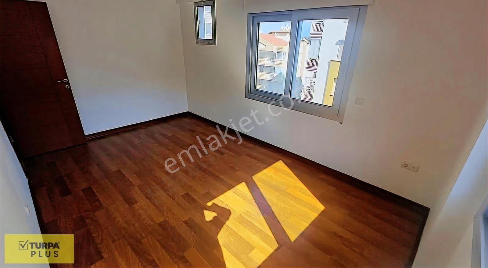 Dokuz Eylül Hastanesi Güzelsanatlar Metro Yakını Satılık Daire - Görsel 32