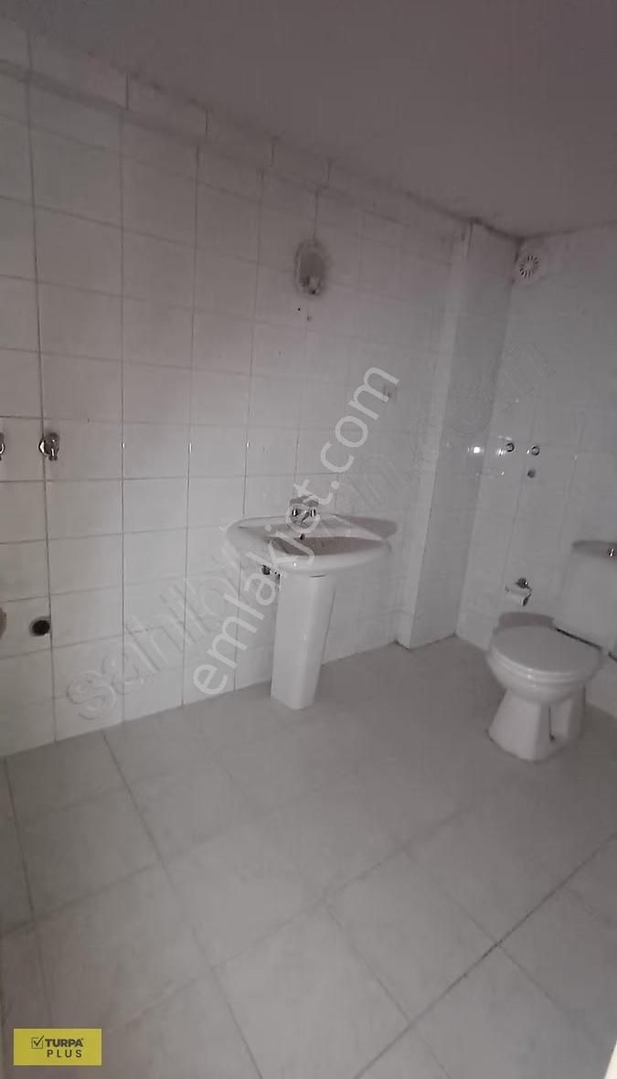 Yeşilyurt Delta Kolleji Doğalgazlı Açık Otoparklı Kiralık Daire - Görsel 17