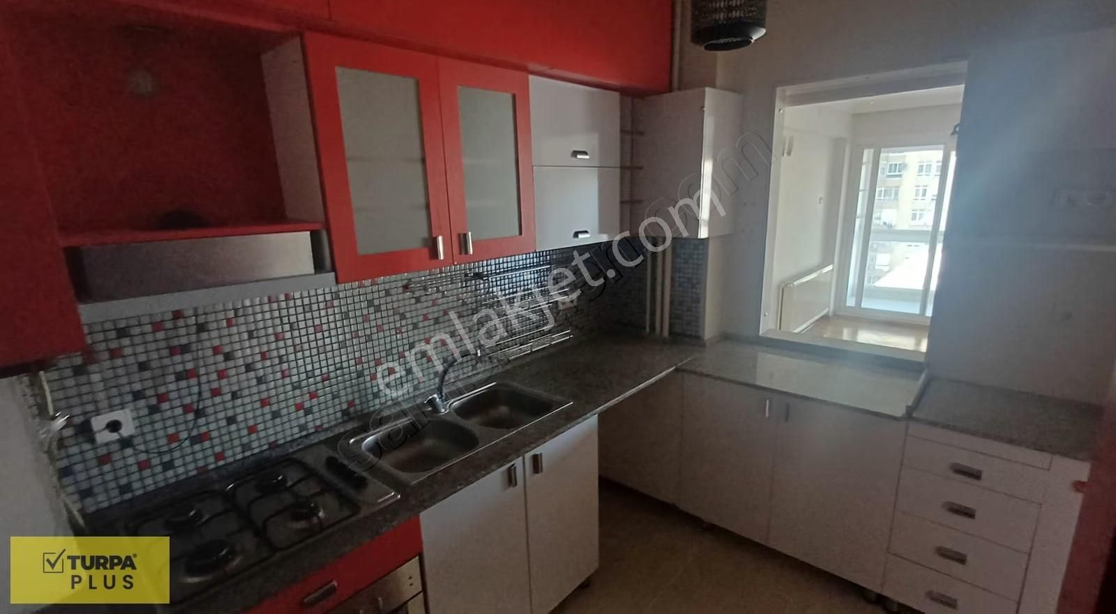 Üçyol Metro Bahçelievler Asansörlü Otoparklı Kiralık Daire - Görsel 11