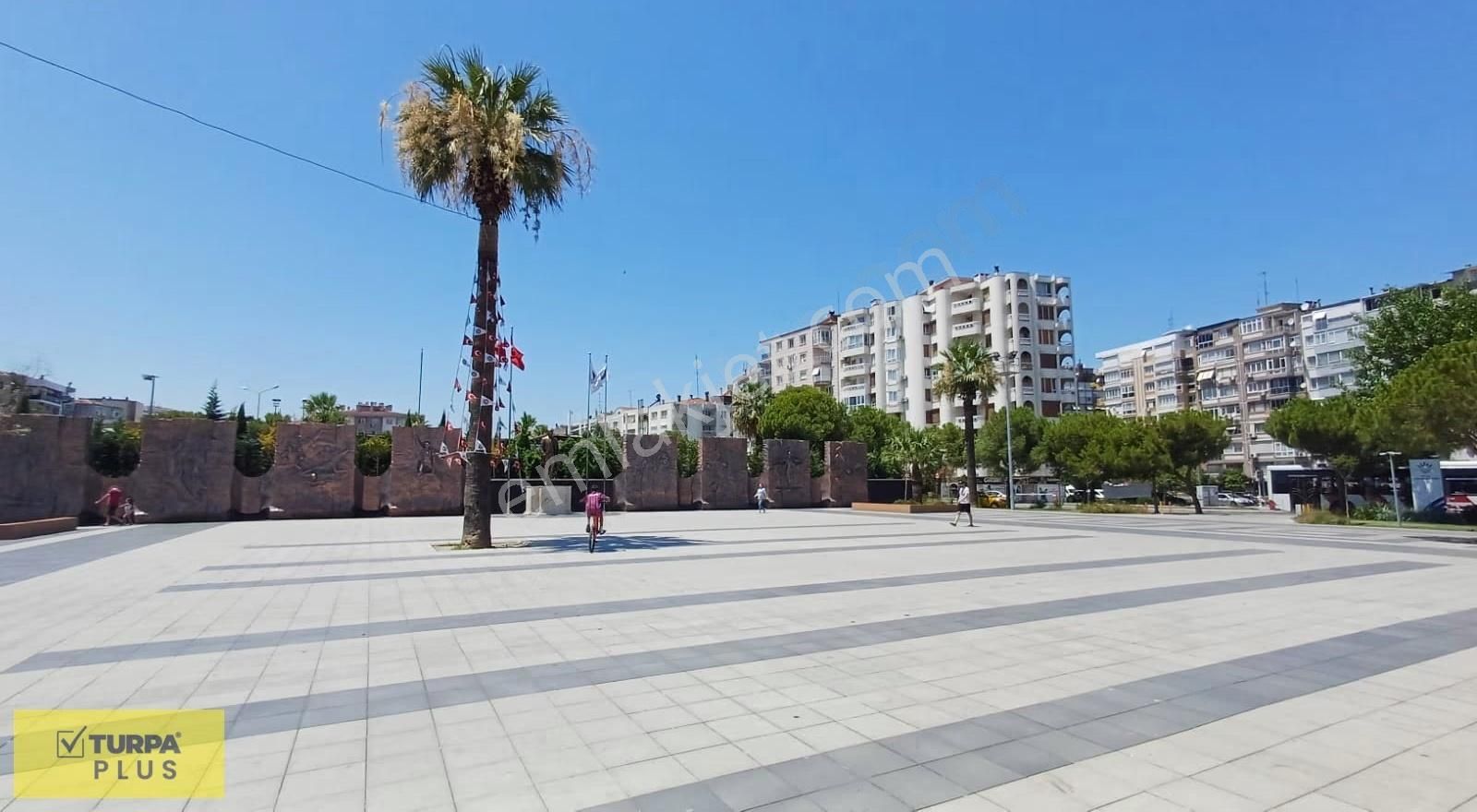 Üçyol Metro Bahçelievler Asansörlü Otoparklı Kiralık Daire - Görsel 22