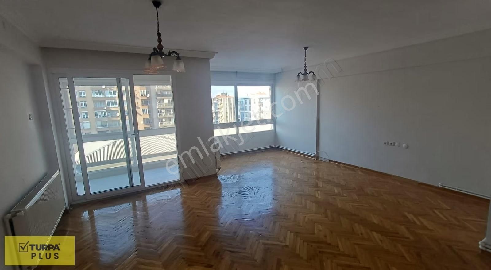 Üçyol Metro Bahçelievler Asansörlü Otoparklı Kiralık Daire - Görsel 14