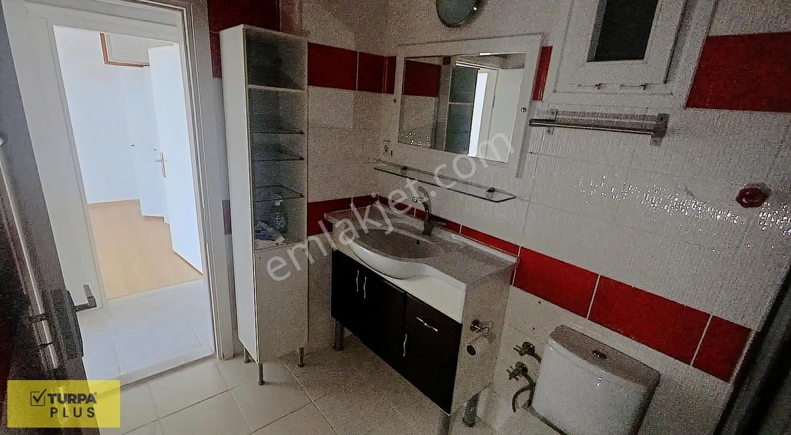 Üçyol Metro Bahçelievler Asansörlü Otoparklı Kiralık Daire - Görsel 33