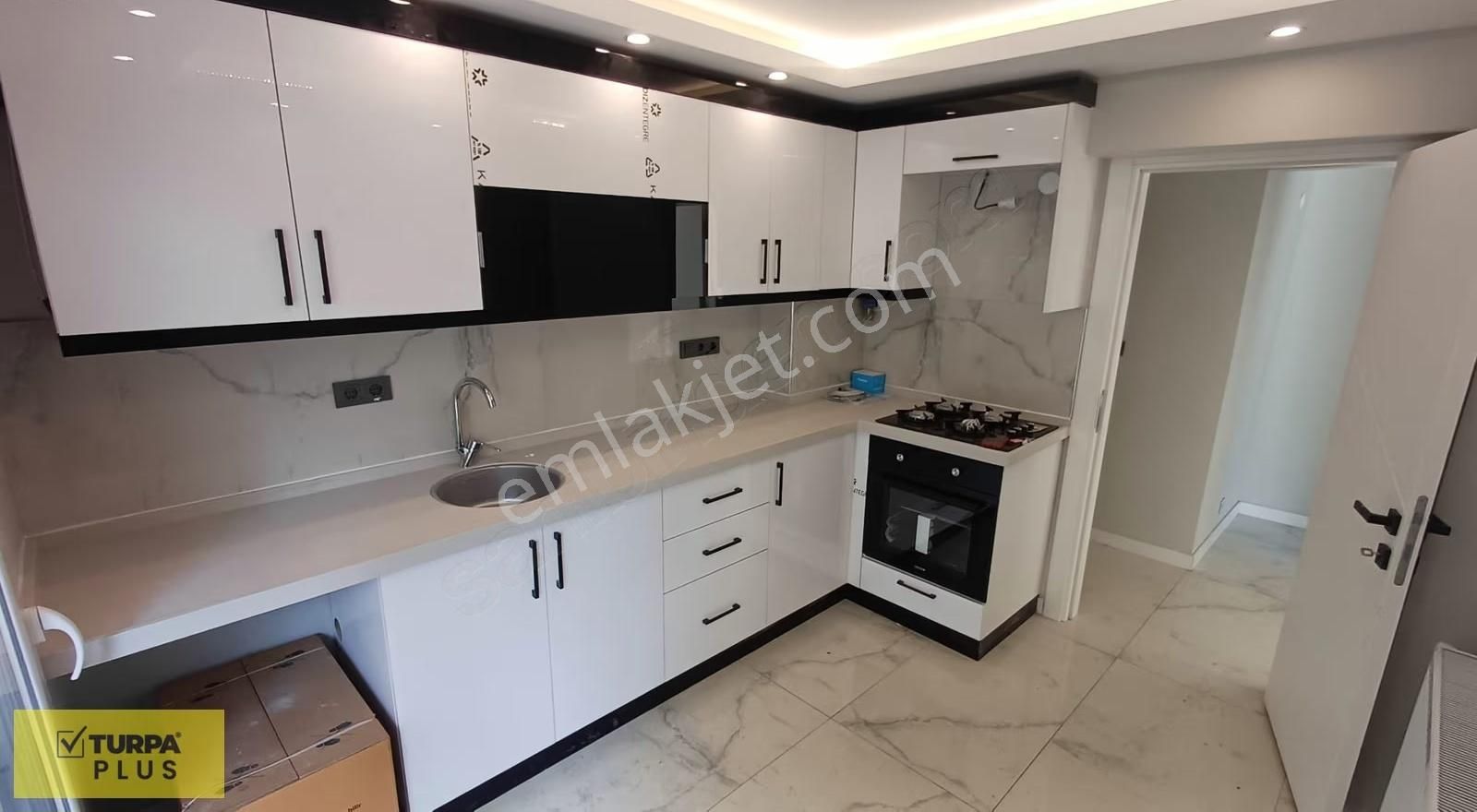 Esenyalı Göztepe Metro Yakını Doğalgazlı Arakat Kiralık Daire - Görsel 16