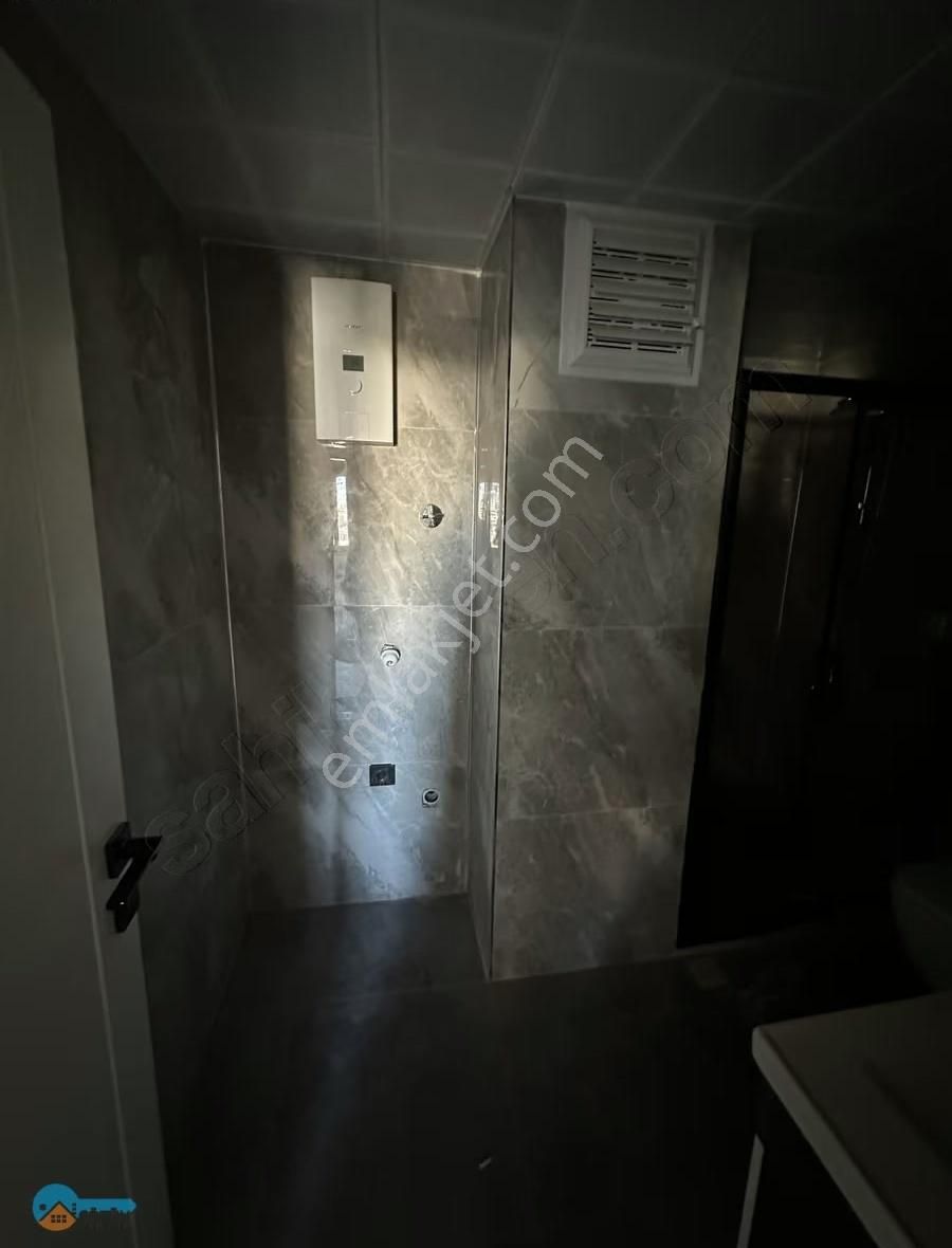 Deniz Yolunda Harika Konumda 2+1 Dublex Sıfır Daire - Görsel 18