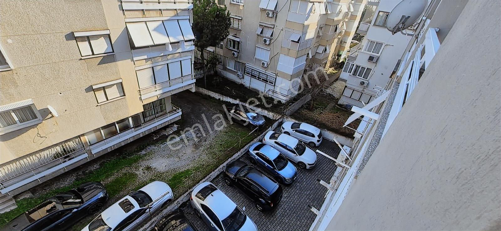Bostanlı Hüseyin Yurttaş Sokakta 3+1 Kiralık Daire - Görsel 23