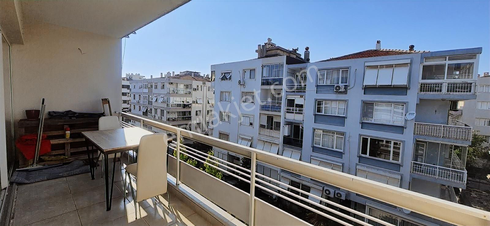 Bostanlı Hüseyin Yurttaş Sokakta 3+1 Kiralık Daire - Görsel 11