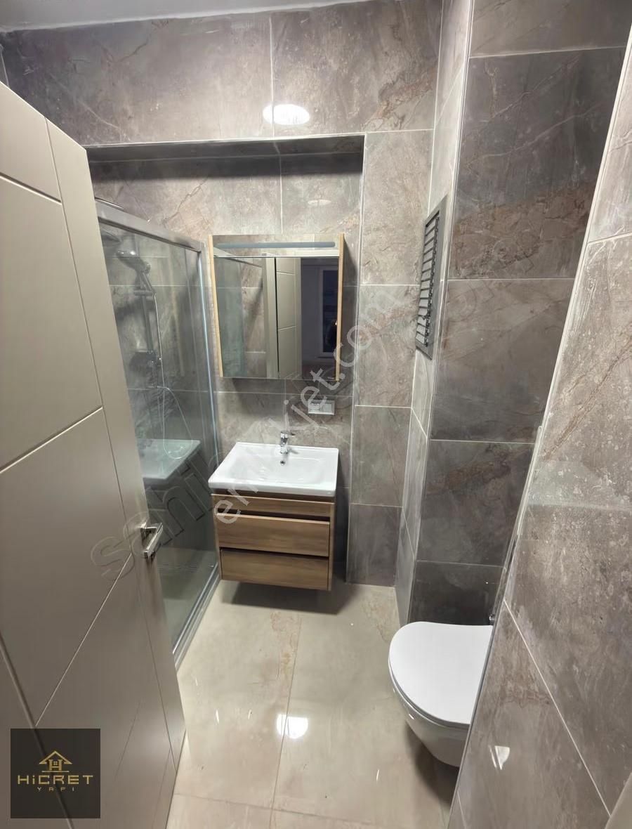 Hicret'den Uğurmumcu Mh'de Sitede Kiralık 2+1 95 M² Lüks Daire.. - Görsel 3