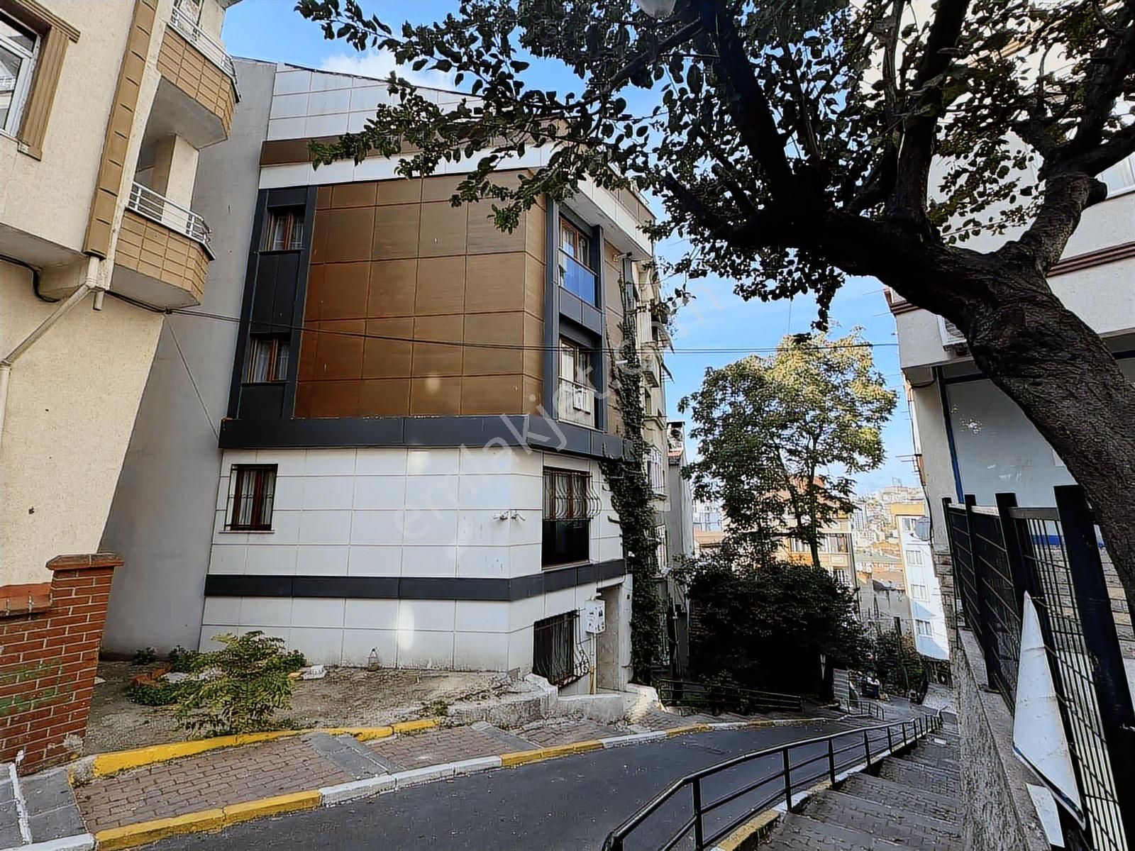 Mecidiyeköy Meydana 5 Dk Yürüme Mesafede Full Eşyalı 1+1 Daire