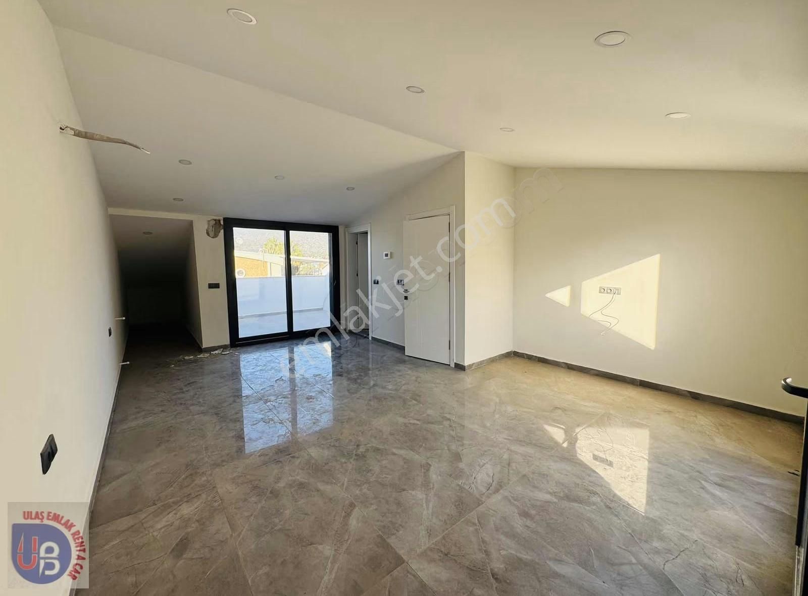 Didim Akbük Merkezde 4+1 Denize Yürüme Mesafesinde Villa - Görsel 15