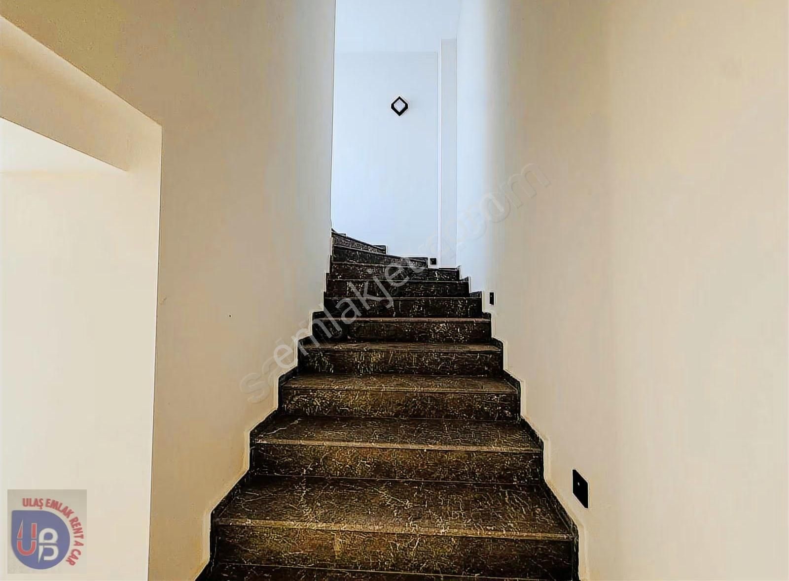 Didim Akbük Merkezde 4+1 Denize Yürüme Mesafesinde Villa - Görsel 33