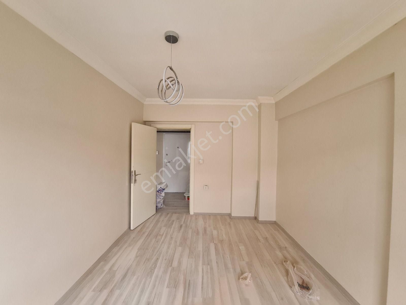 Murat Çobanoğlu Bulvarı Paraleli Emsalsiz Genişlikte Kiralık 3+1 - Görsel 20