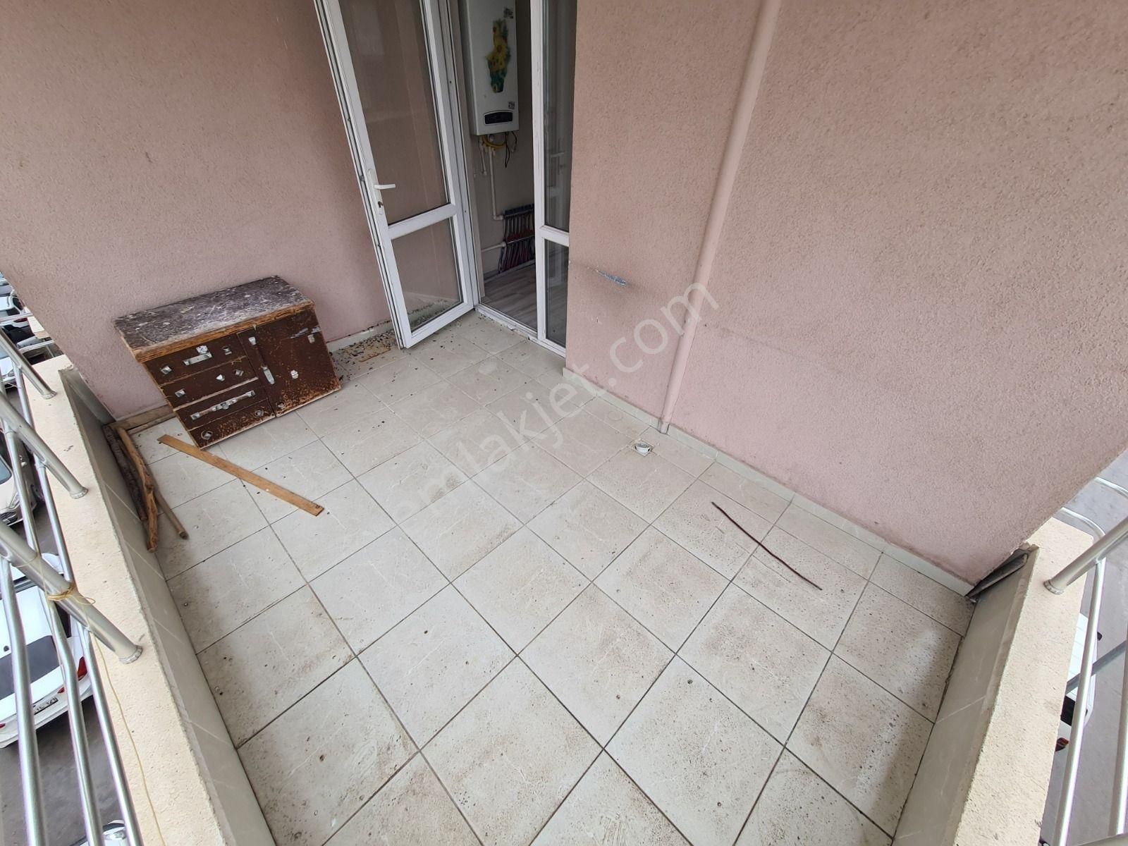 Murat Çobanoğlu Bulvarı Paraleli Emsalsiz Genişlikte Kiralık 3+1 - Görsel 6