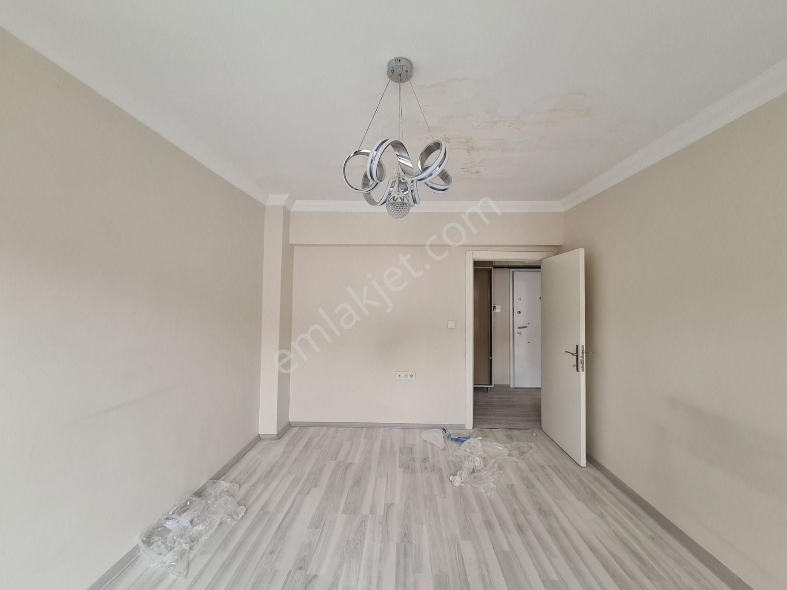 Murat Çobanoğlu Bulvarı Paraleli Emsalsiz Genişlikte Kiralık 3+1 - Görsel 14