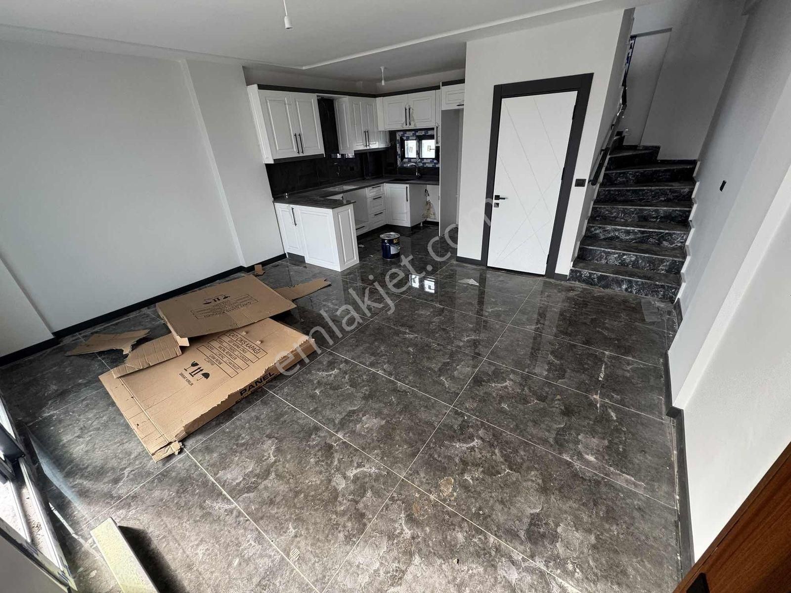 Seferihisar Doğanbey De Satılık 3+1 Villa Denize 700 Metre - Görsel 19