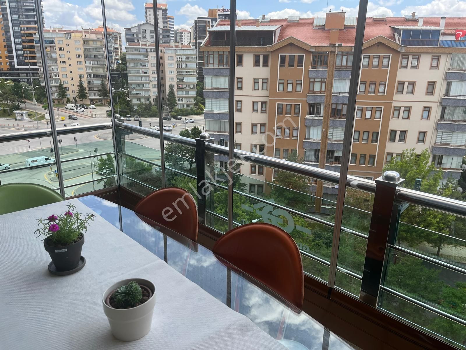 Pursaklar Mehmet Zengin Emlak'tan Otoparklı Çift Banyolu 7.kat 3+1 Ultra Lüks Sitede - Görsel 20