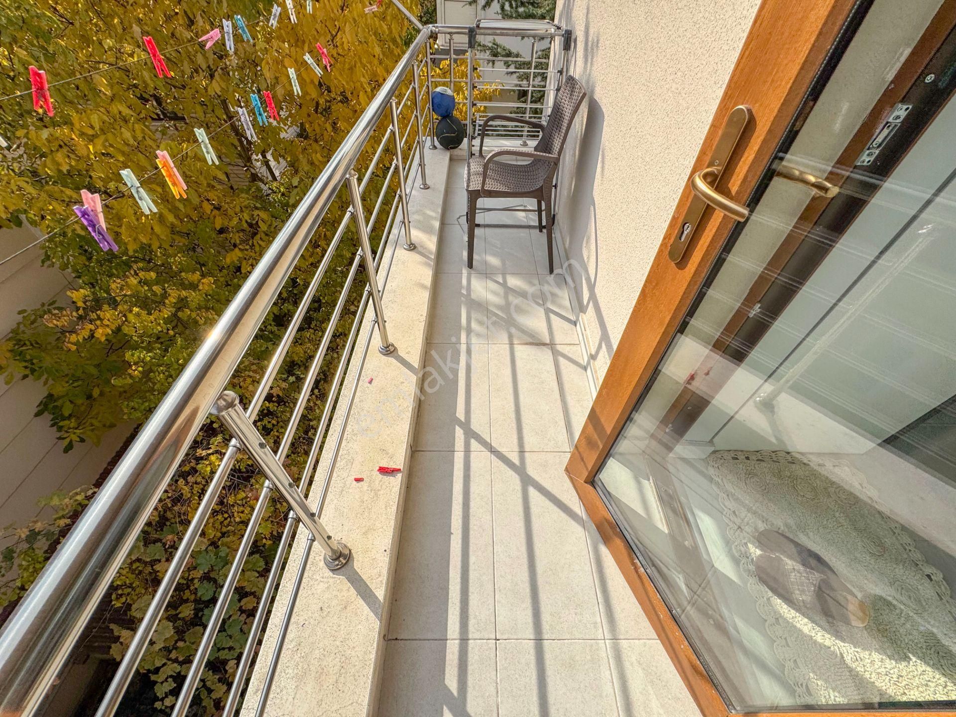 Pursakların En Güzel Yerde!!! Mehmet Zengin'den Bahçeli Villa 3 Kat 5+2 3 Banyo Şık Modern - Görsel 24