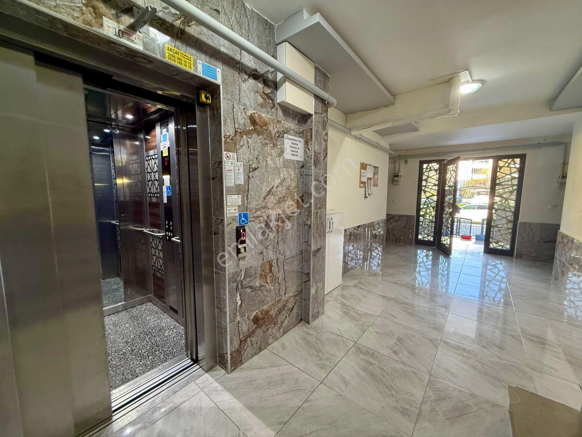 ⭐ay Emlaktan⭐altınkum Pazar Pazarında Denize 300 Mt Ön Cephe Arakat Ayrı Mutfak Satılık 2+1 Daire - Görsel 33