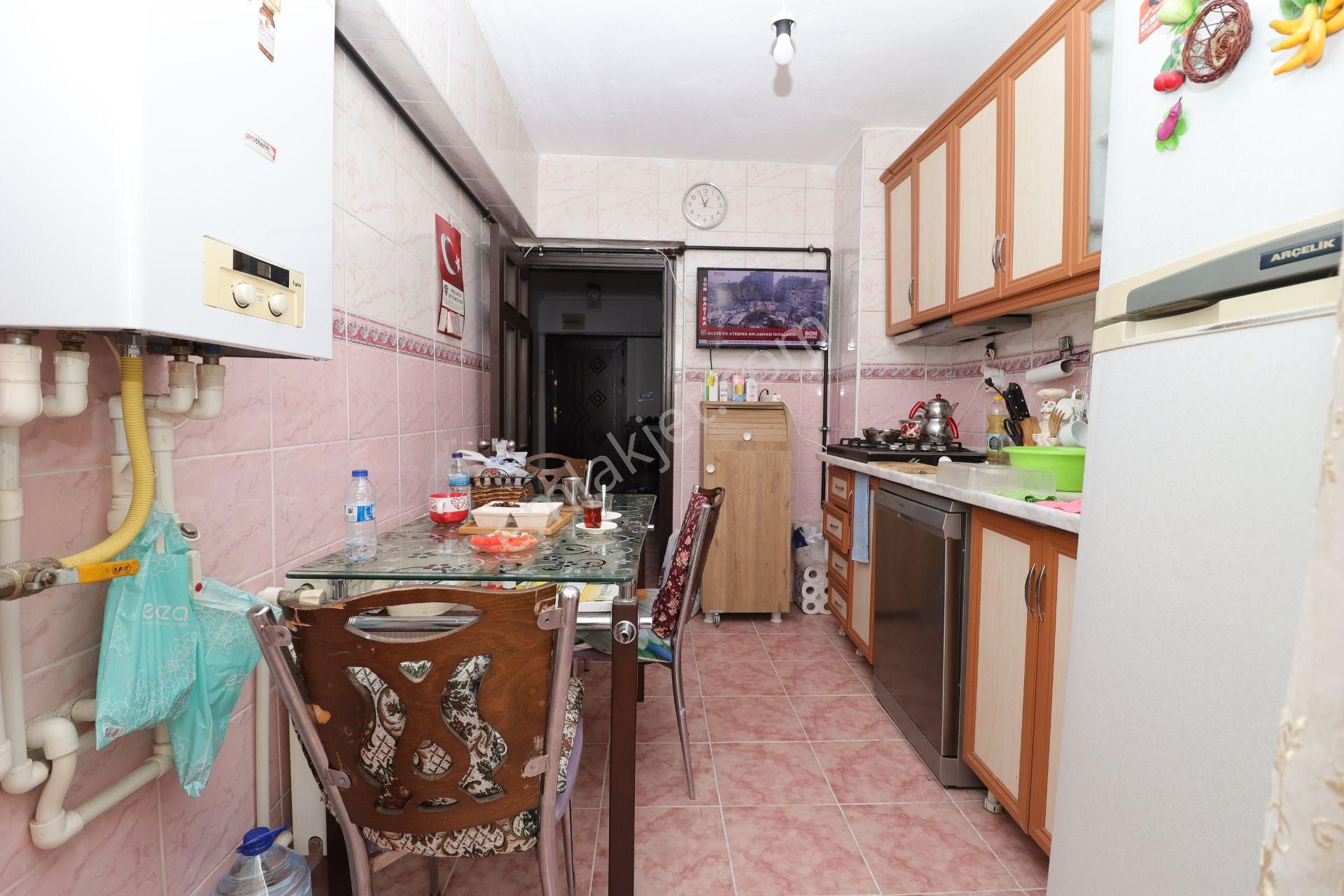 Akif'ten Elvankent Topçu'da Katta Ön Cephe Geniş 2+1 Satılık Daire - Görsel 8