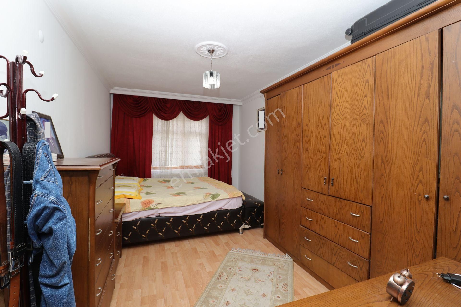 Akif'ten Elvankent Topçu'da Katta Ön Cephe Geniş 2+1 Satılık Daire - Görsel 16