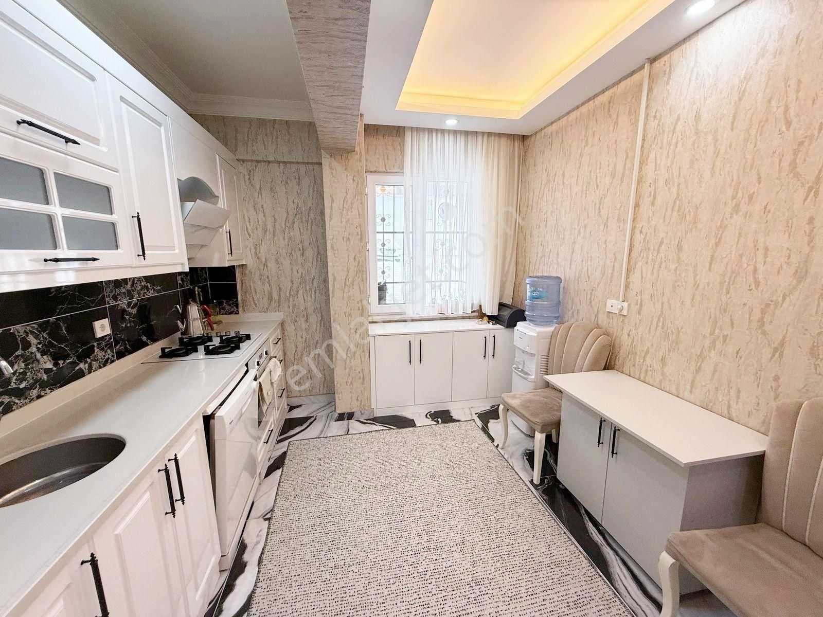 1.etapta Pazar Yeri Yanında Masrafsız Full Yapılı Daire - Görsel 4