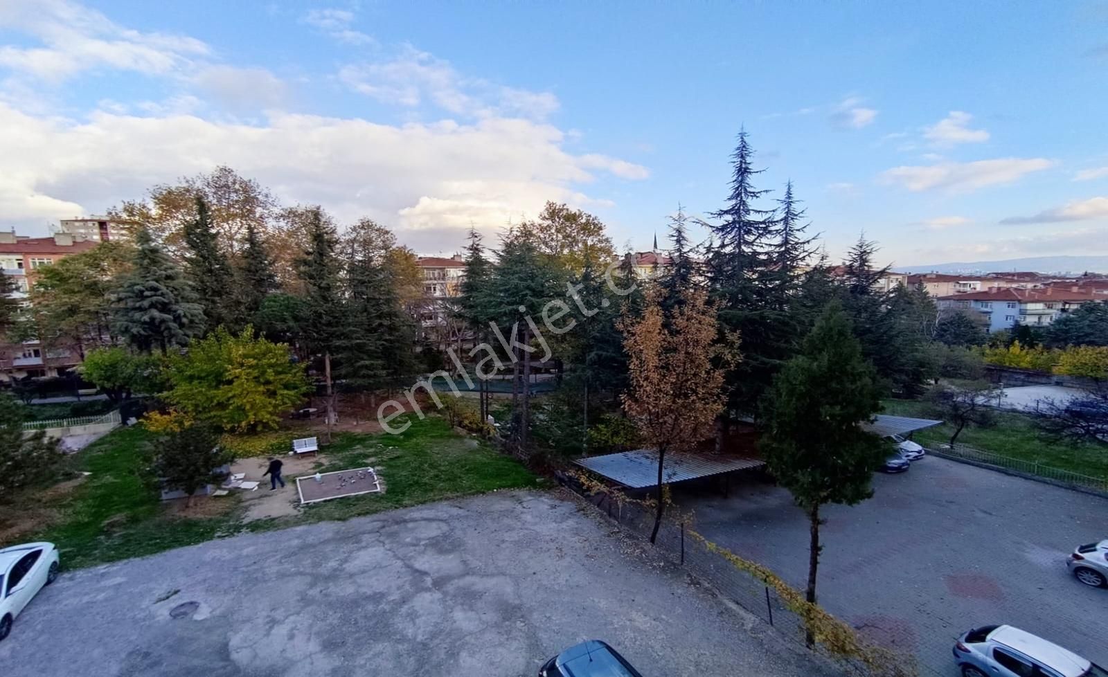 Etlik Kıvrımlı Caddesin De 1. Katta Kiralık Daire - Görsel 8