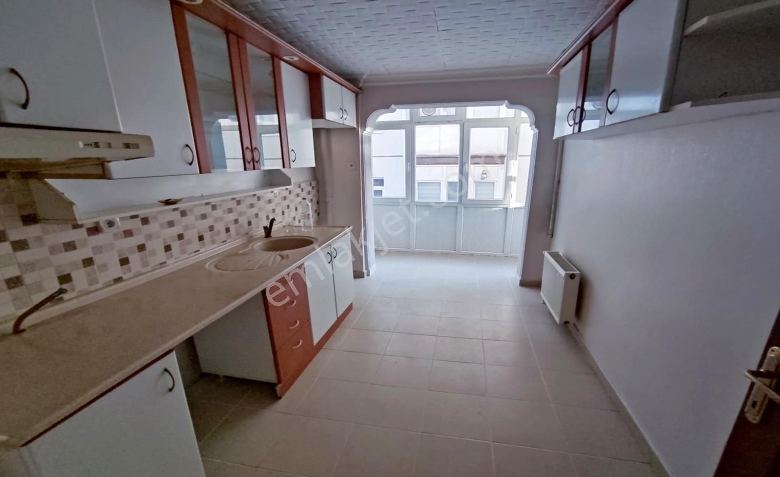 Etlik Kıvrımlı Caddesin De 1. Katta Kiralık Daire - Görsel 17