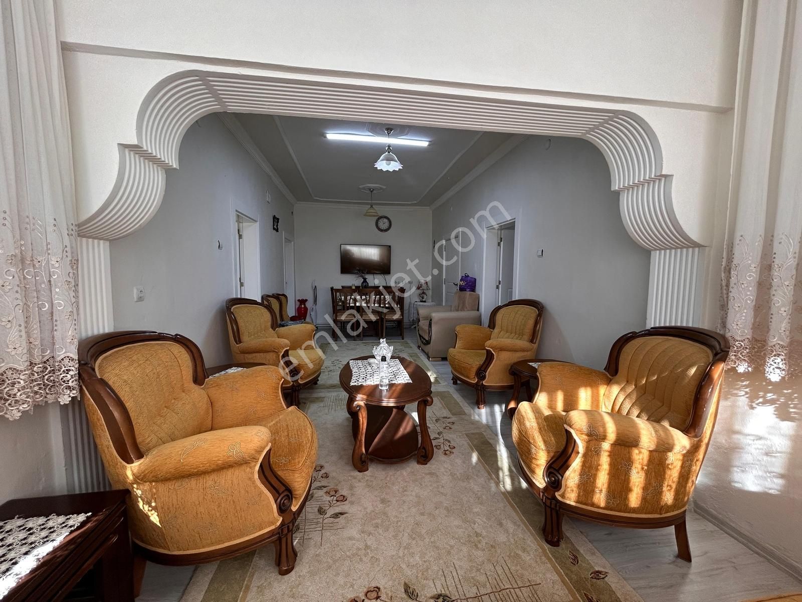 Eskicamide 602m² Çift Yola Cepheli Göl Manzaralı 3 Katlı Ev - Görsel 32