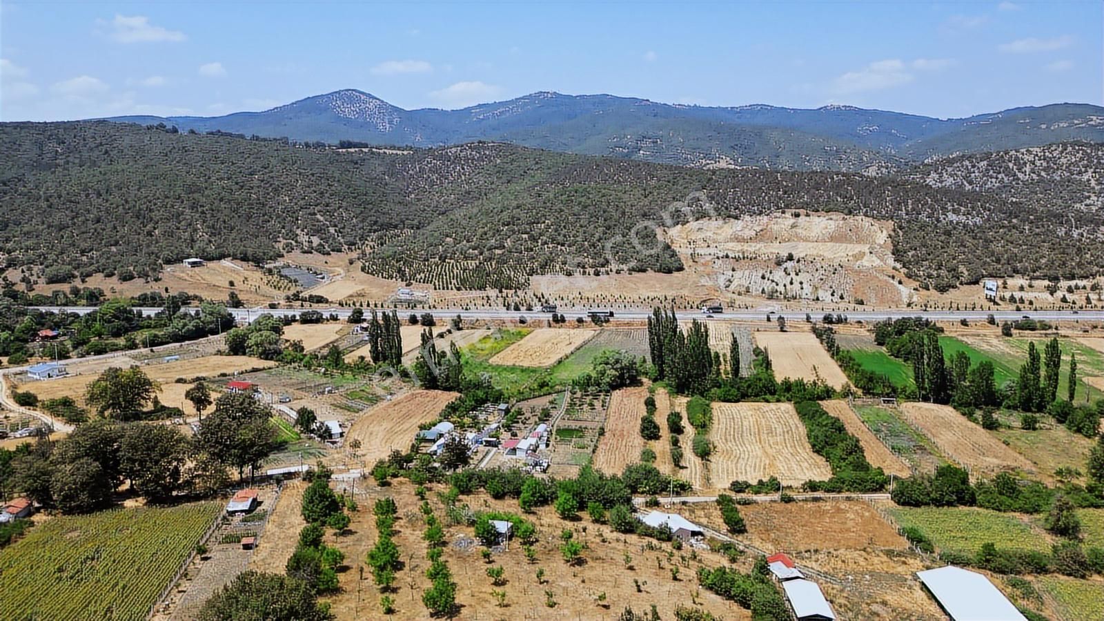 Çözüm Emlak | Bozüyük | Kızılcapınar Köyü | 9.268 M² Tarla - Görsel 18