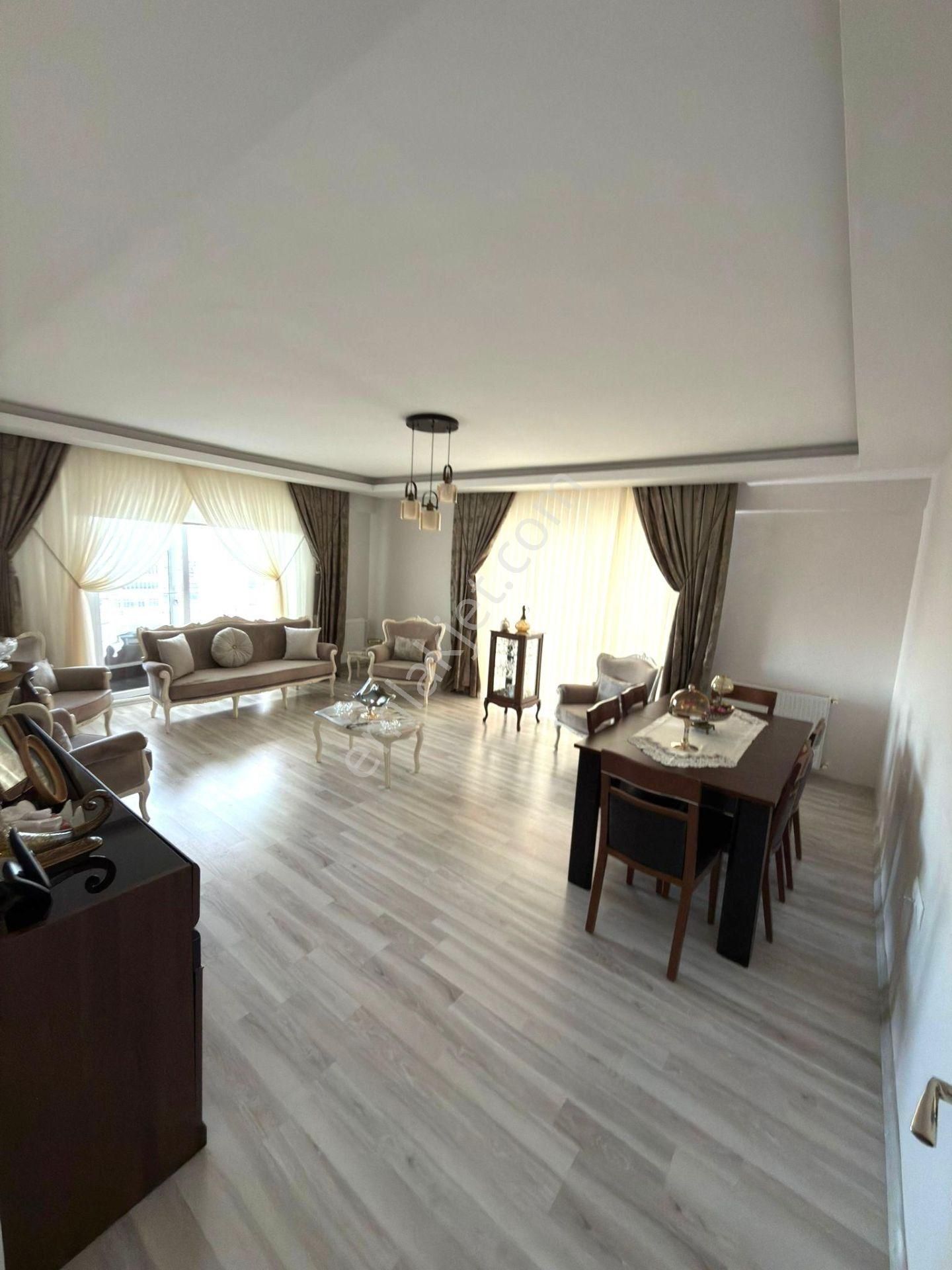 Hisardan Karasamsun'da Site İçerisinde 3+1 Satılık Daire - Görsel 2