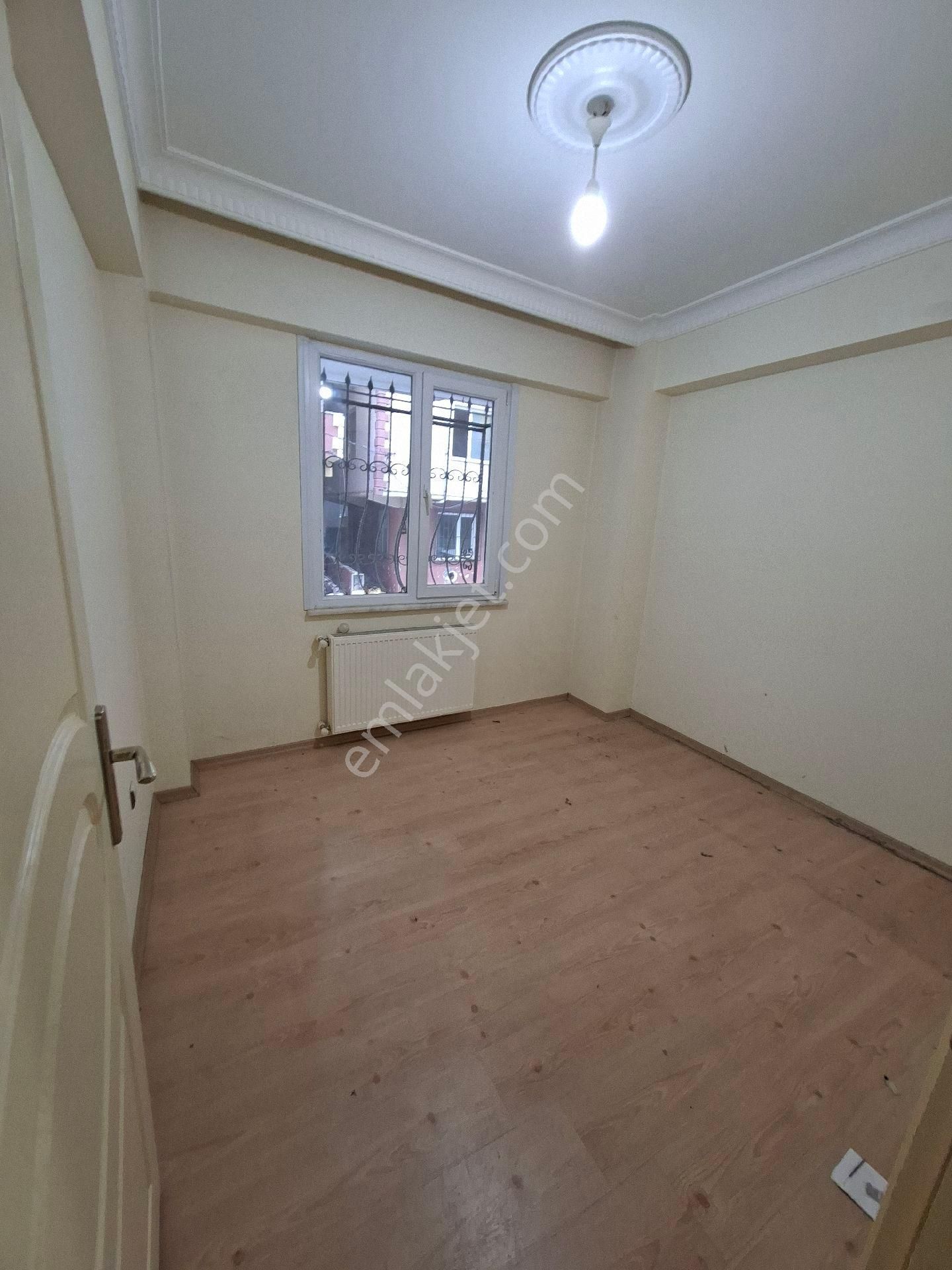 Yenibosna Zafer Mah Kiralık Yüksek Giriş Daire 1+1 - Görsel 12