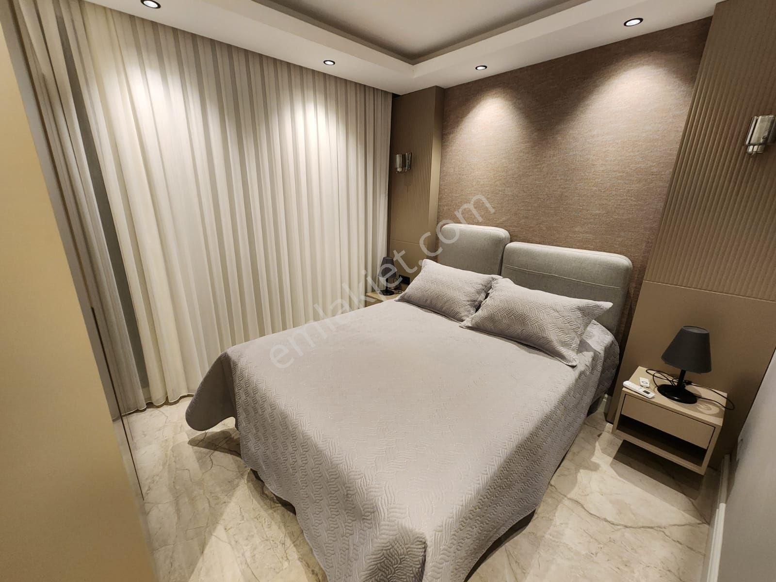 Kuşadası Siteler Plaja 400m Özel Havuzlu 4+1 Satılık Villa - Görsel 11