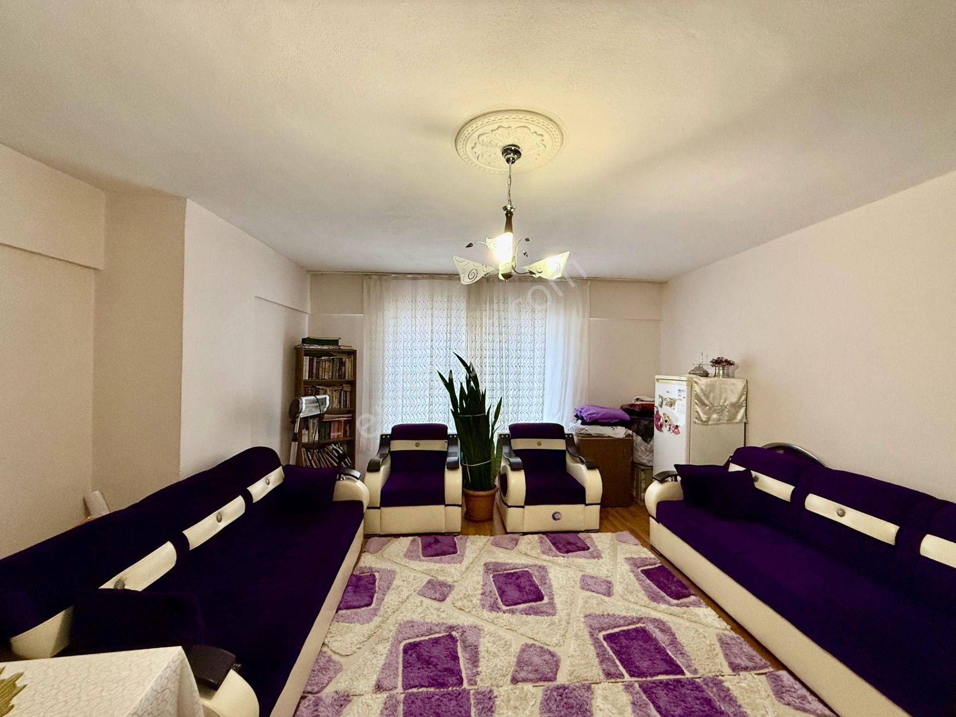 ▃çiftçioğullarından▃cadde Üzeri Merkezi Lokasyonda 3+1 Daire