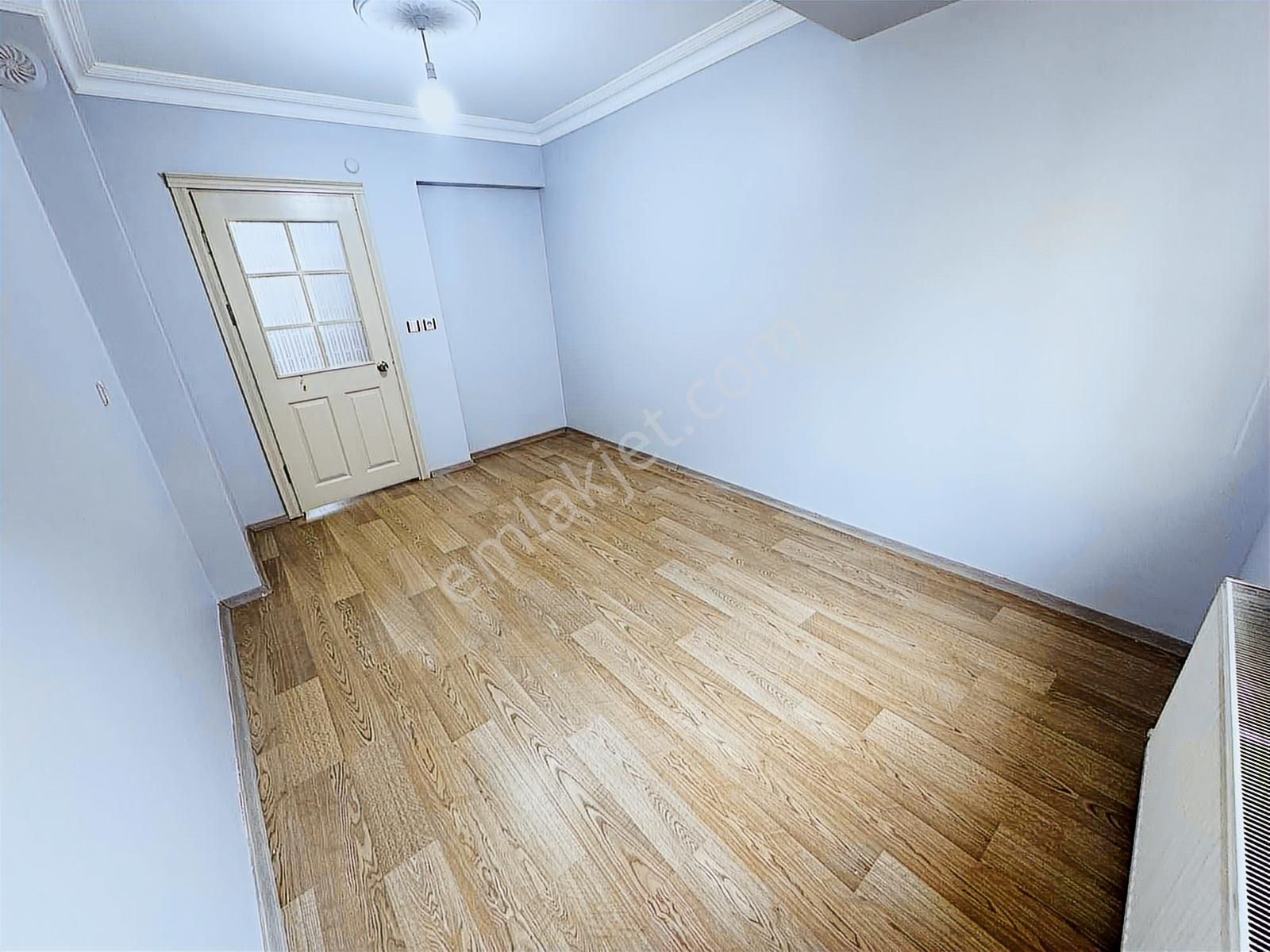 Yoldaş İnşaat'tan Acil Satılık 2+1 95 M2 3.kat Daire - Görsel 19