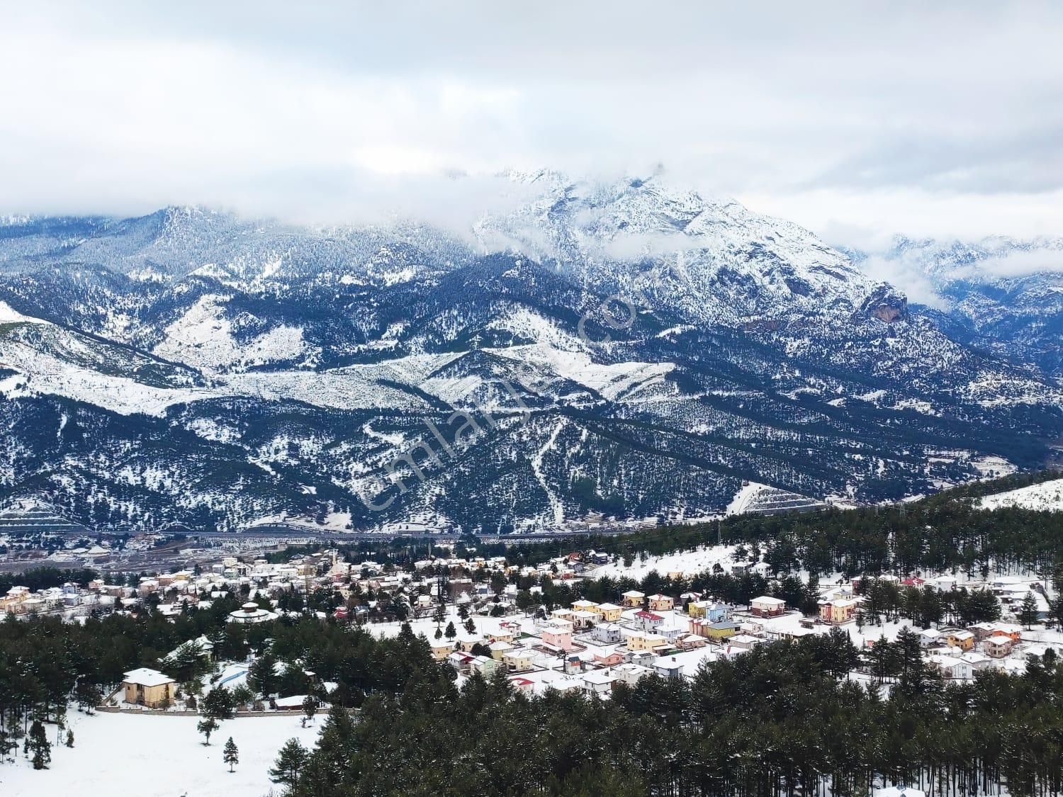 Kar Emlaktan Yenikonacık Bozkırlı Mevkiinde Uç 1 Dönüm Satılık Arsa - Görsel 18
