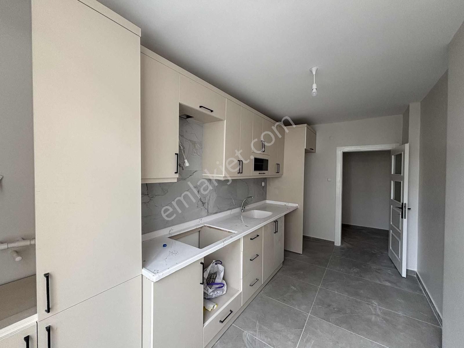 Parsel Gayrimenkul' Den Pozcuda Kiralık 3+1 Daire - Görsel 17