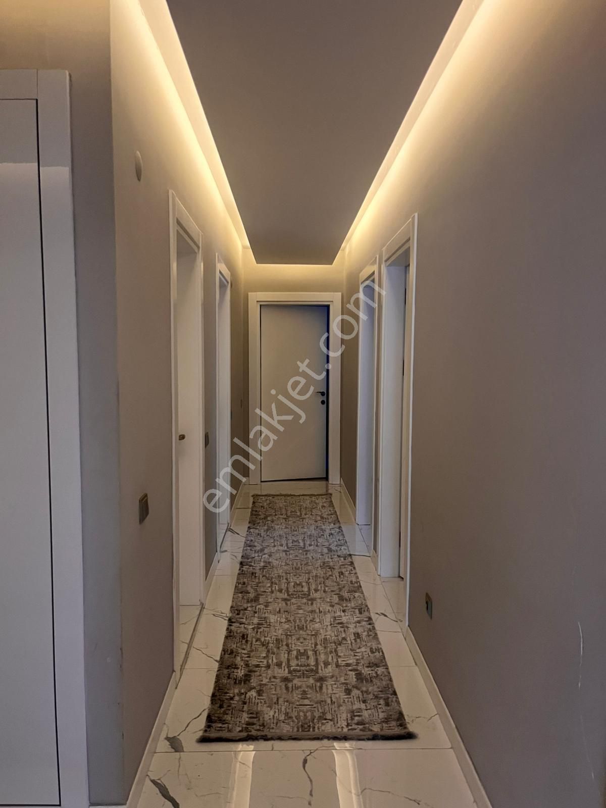 Hisardan Karasamsunda Deniz Manzaralı Fırsat 3+1 Satılık Daire - Görsel 7