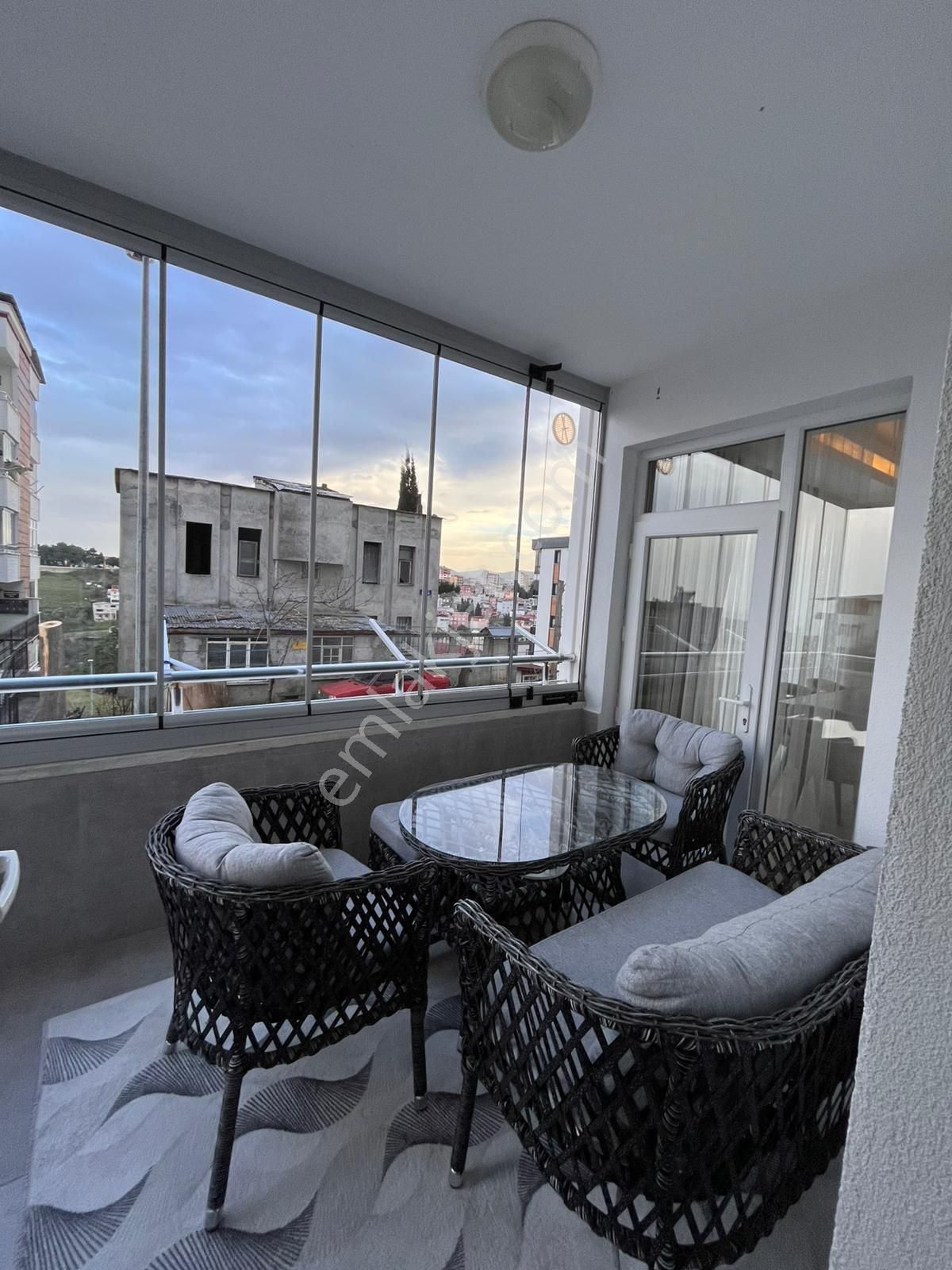 Hisardan Karasamsunda Deniz Manzaralı Fırsat 3+1 Satılık Daire - Görsel 4