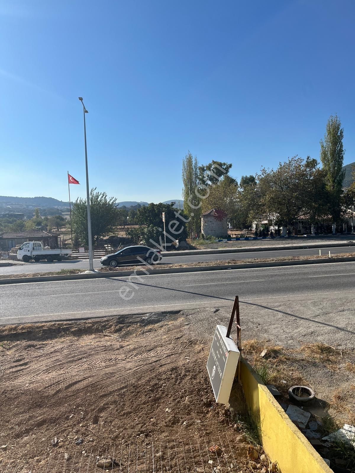 Binax Bakırçay Gayrimenkulden Arsa İçinde 2+1 Satılık - Görsel 16