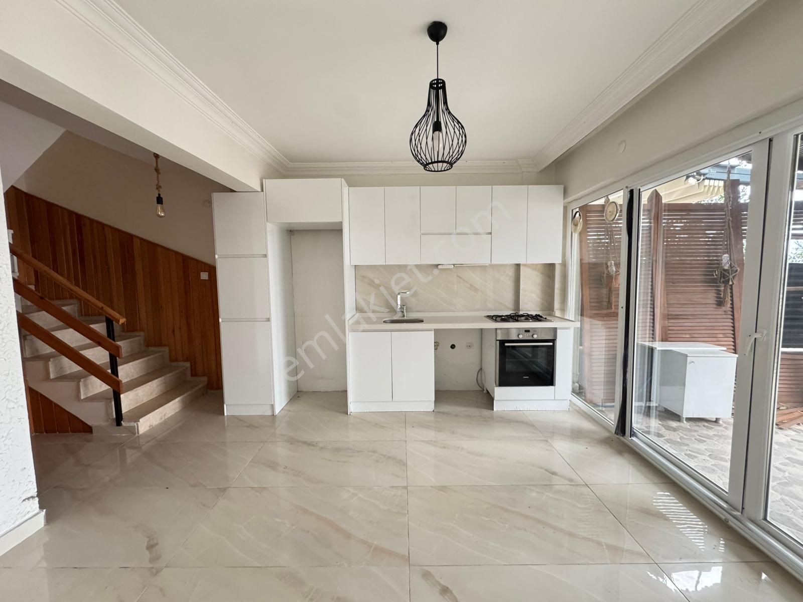 Mudanya Halitpaşa Mahallesinde Deniz Manzaralı Satılık Villa - Görsel 15