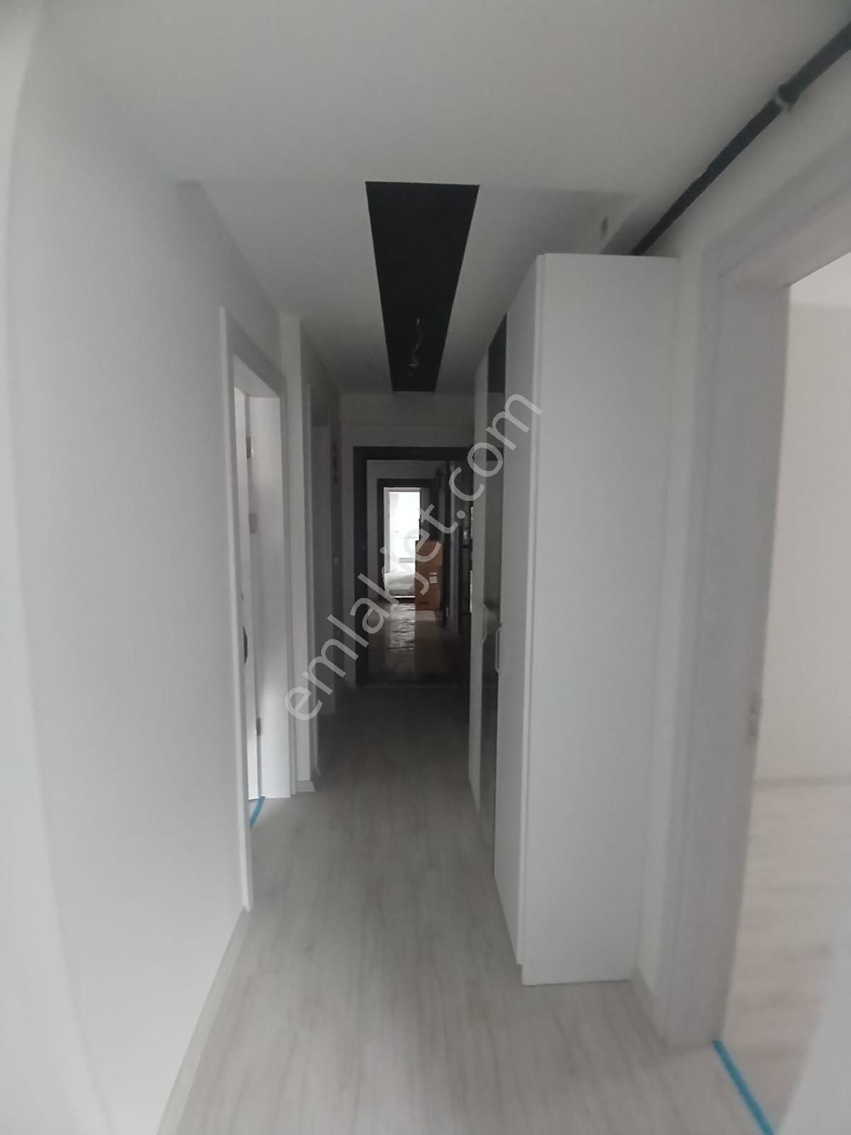 Bakırçay Üniversitesine Yürüme Mesafesinde 2+1 Köşe Daire - Görsel 5
